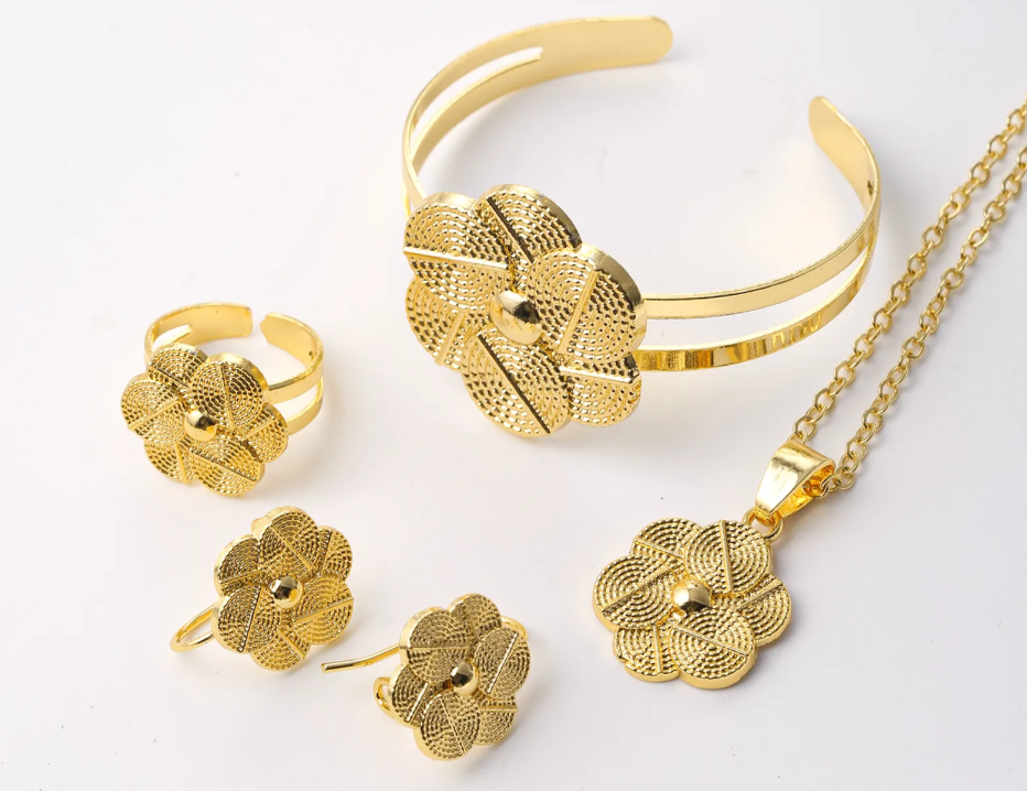 Gold-Plated Floral Jewelry Set – Ring, Earrings, Bracelet & Pendant